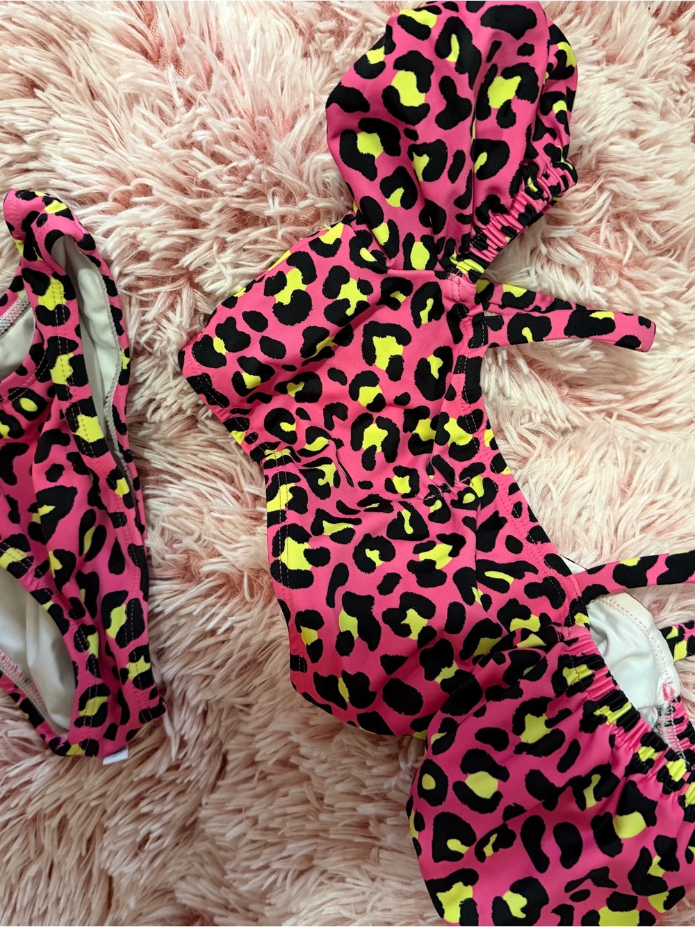 Posh Peanut Hot Pink Leopard Print ruffle two piece bikini
